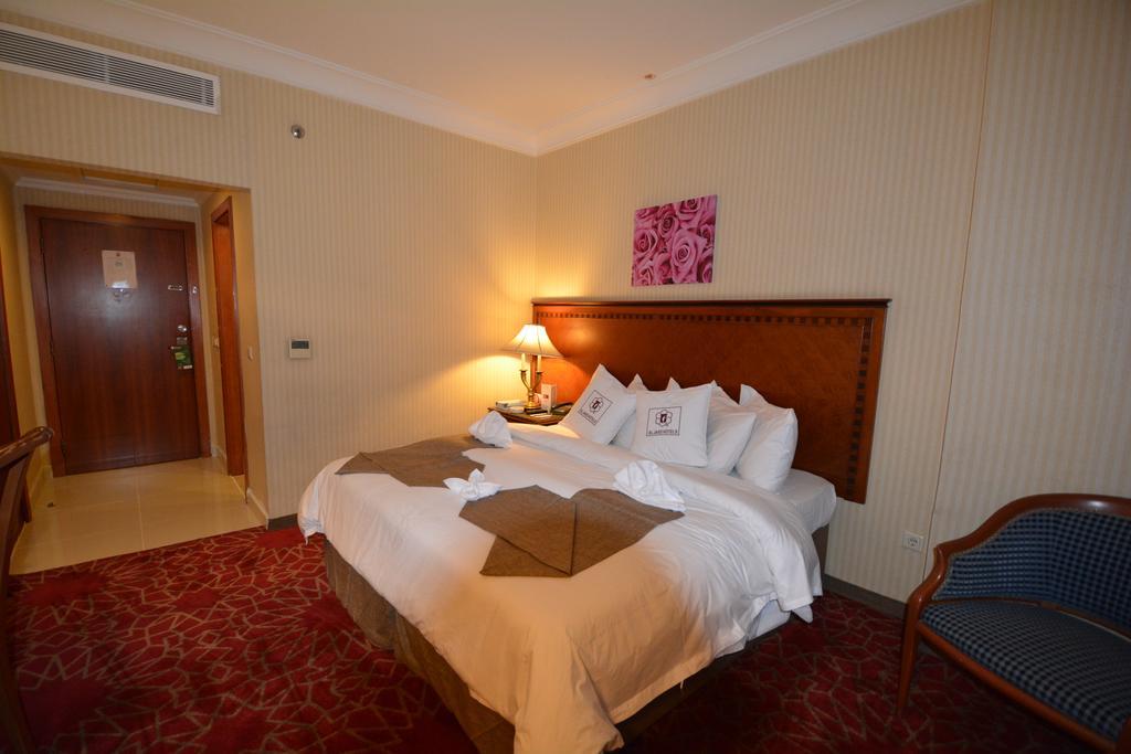 Al Jaad Madinah Hotel Medyna Zewnętrze zdjęcie